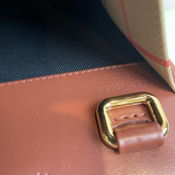 BURBERRY Two Way Baby Title Bag - Picture 8 of 8